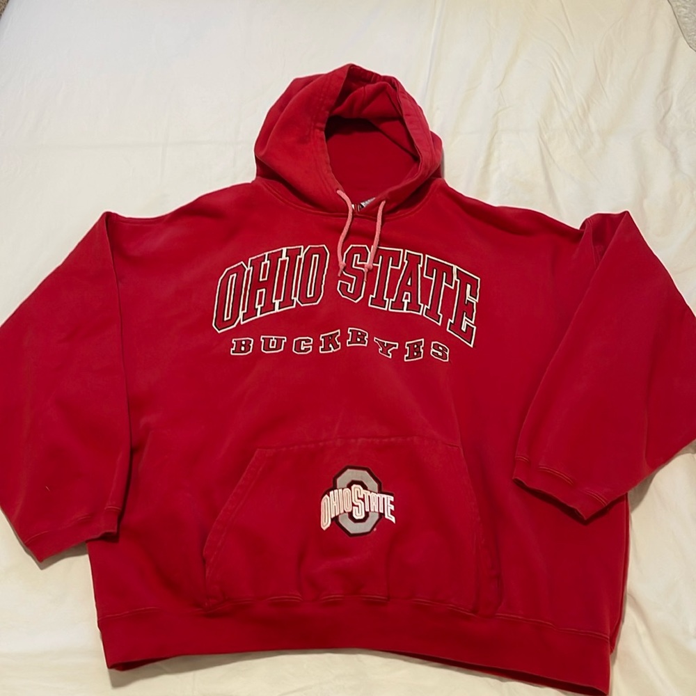 VINTAGE Ohio State Sweatshirt. Size XL.